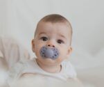 Pack 2 Chupetes BIBS Infinity Anatómica 6-18M | Ivory/Sage - Imagen 3