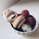 CHUPETE ALIMENTADOR FRUTAS UNICORN | Rose Sand / Brown Clay - Imagen 4