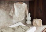 Babero impermeable con mangas Miffy & Snuffy | Nougat - Imagen 2