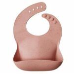 Babero Silicona Anticaída MUSHIE | Peach Terrazo