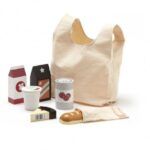 Bolsa de la compra con comestibles madera