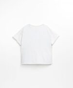 Camiseta con adornos de corte vivo | Textile Art | FELT - Imagen 2