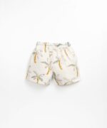 Pantalón corto con estampado de palmeras | Textile Art | FIBER - Imagen 2