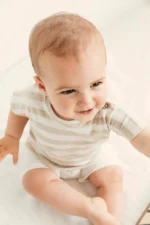 Mono corto lino | RAYAS BEIGE BLANCO - Imagen 2