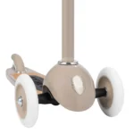 BW-SCOOTER-BEIGE-08.webp