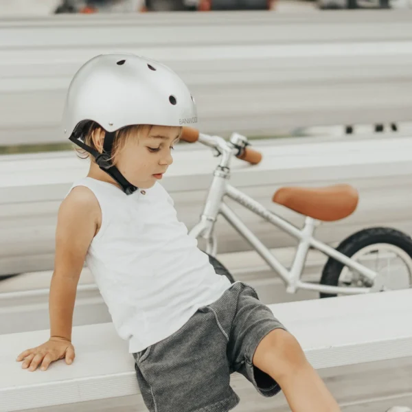 BW-HELMET-CHROME_4_56431f6dd073b669d48b1f979cac1eaf.webp